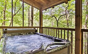 Secluded Forest Cabin, 4 Mi To Downtown Gatlinburg