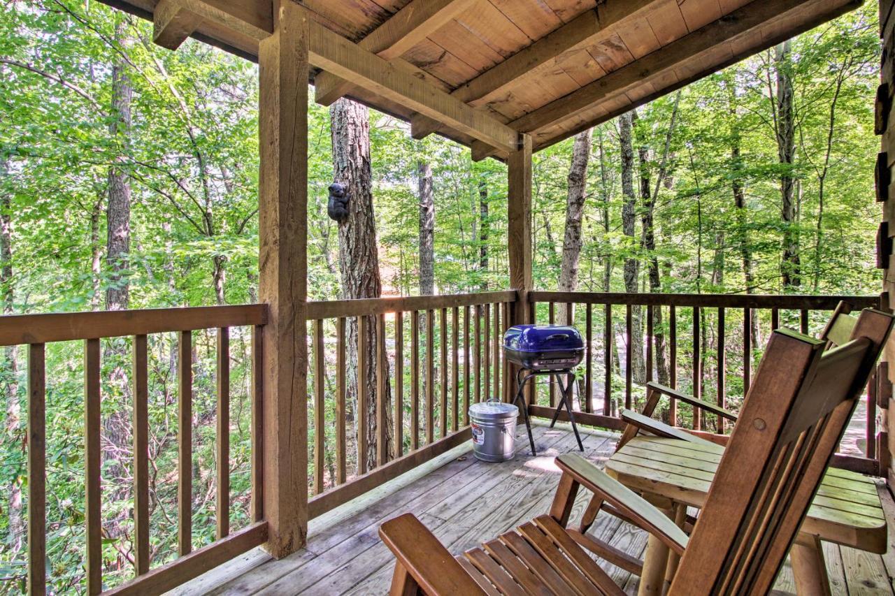 Secluded Forest Cabin, 4 Mi To Downtown Gatlinburg Exterior photo